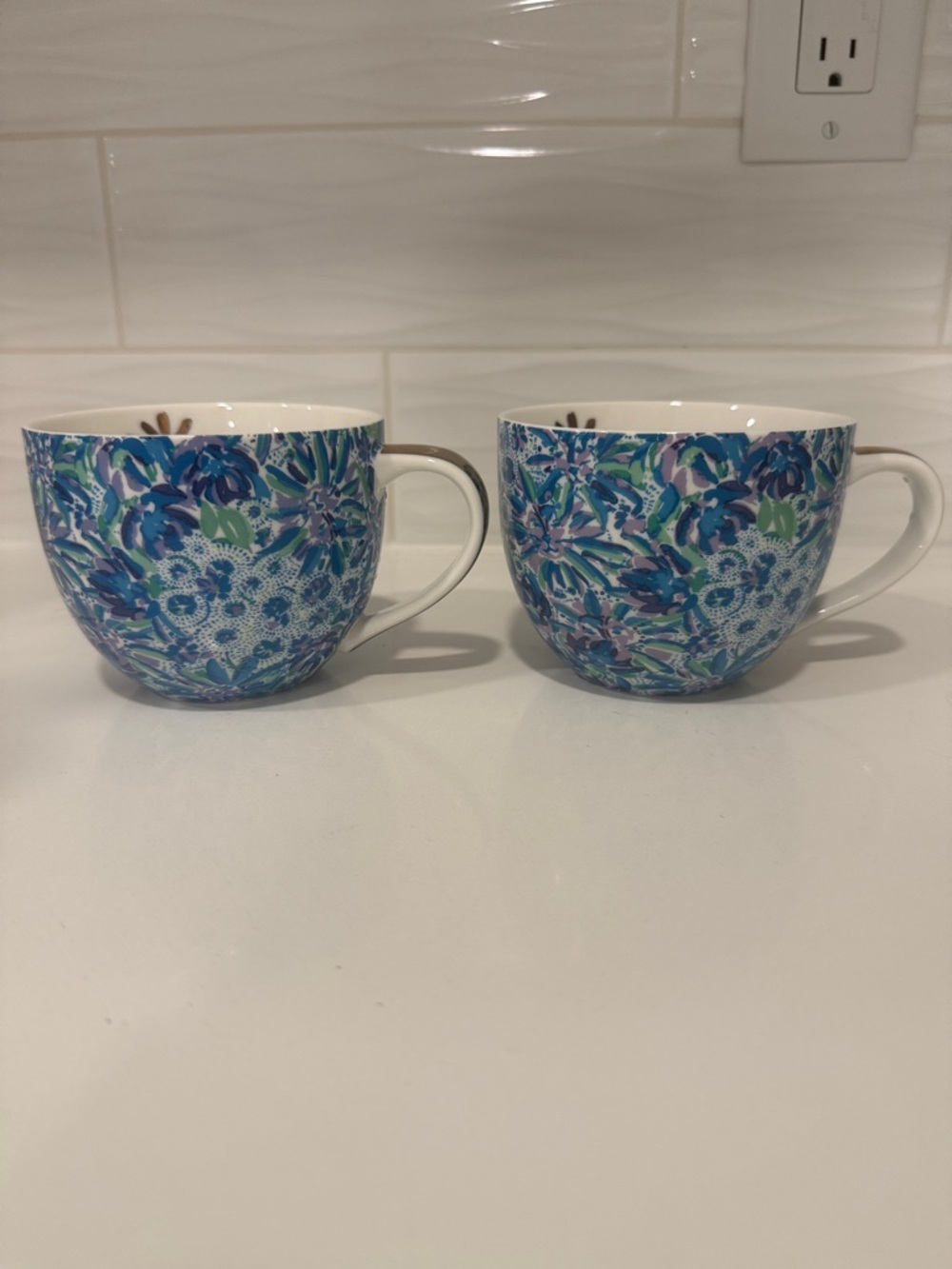 Lilly Pulitzer Floral Mug Set of 2 Blue Green Purple Coffee Cups